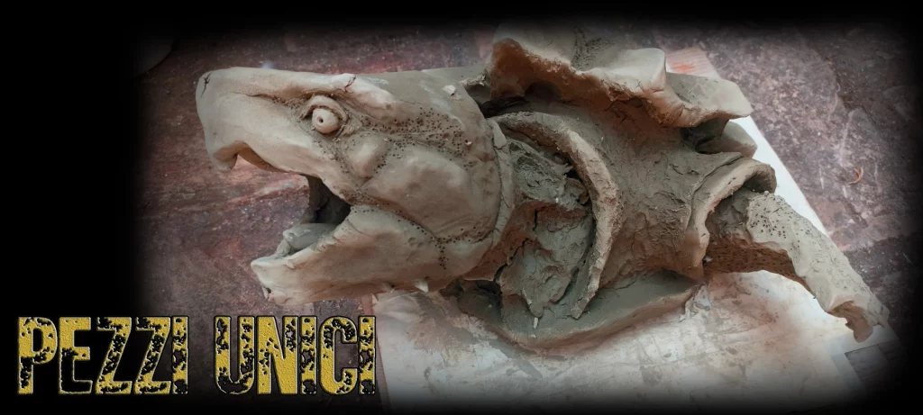 Animale scultura in creta