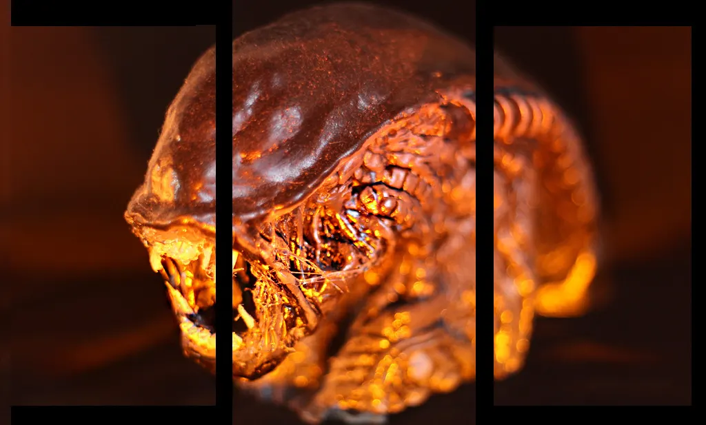 Testa di Alien in creta fatta a mano